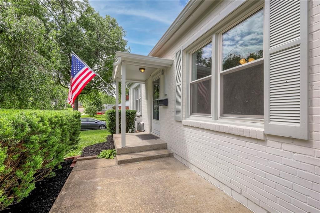 8016 Glenwood Street — photo 37