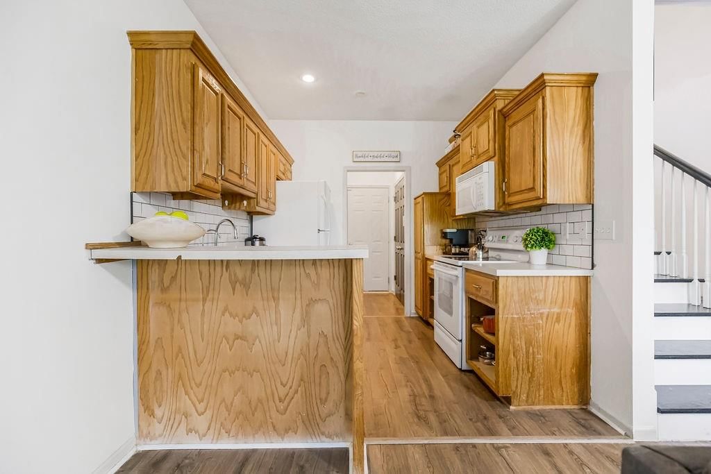 13124 Everett Court — photo 8