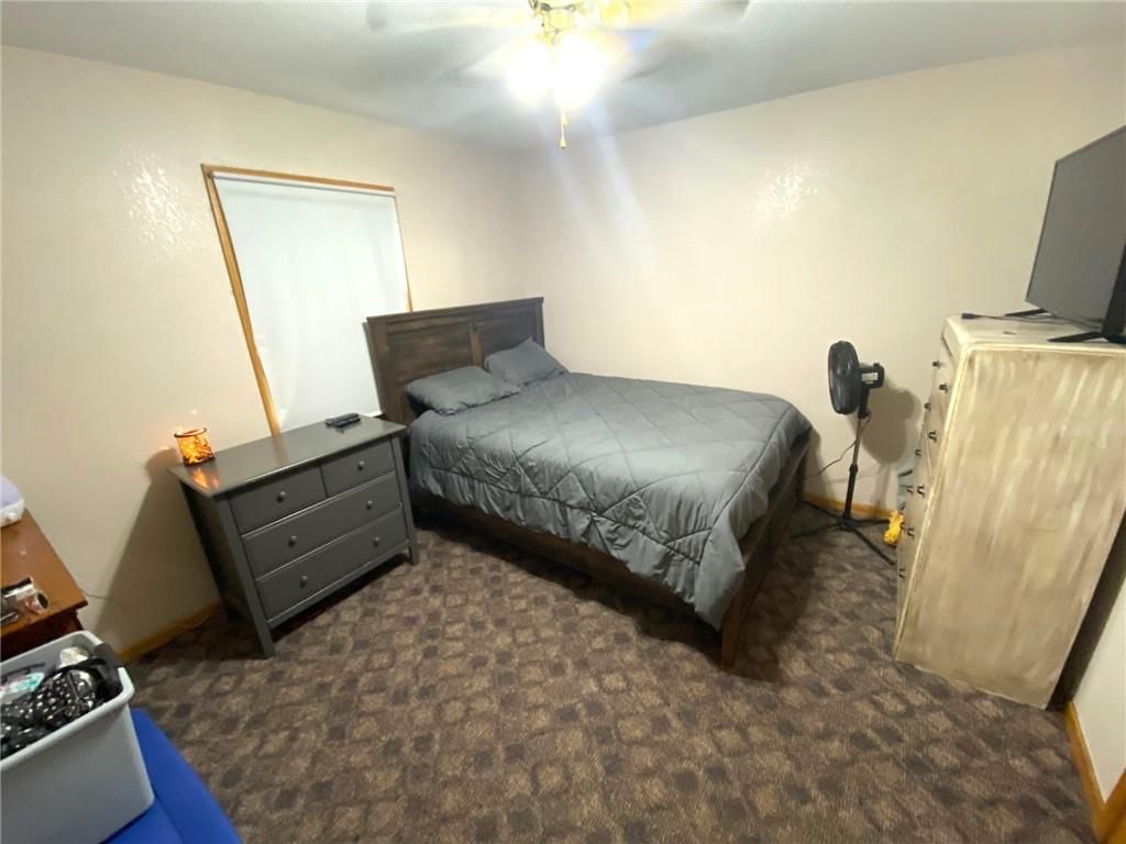 904 S High Street — photo 10
