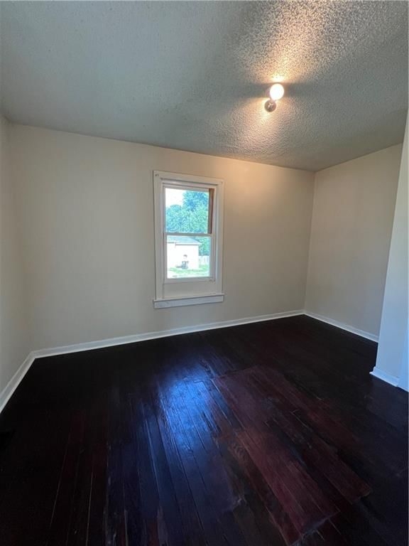 617 E Lexington Avenue — photo 9