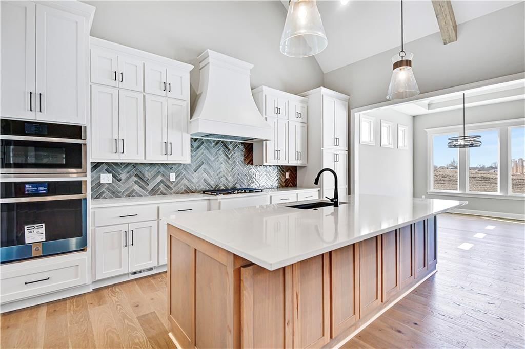 22047 W 94th Street — photo 9