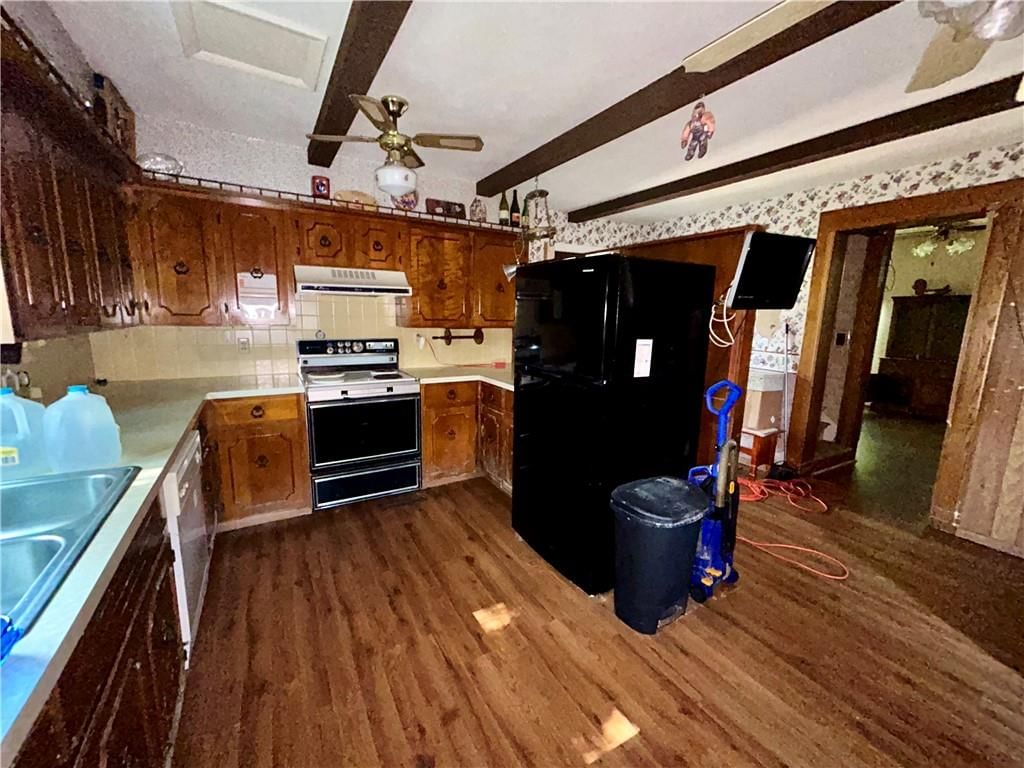 205 E 9th Street — photo 6