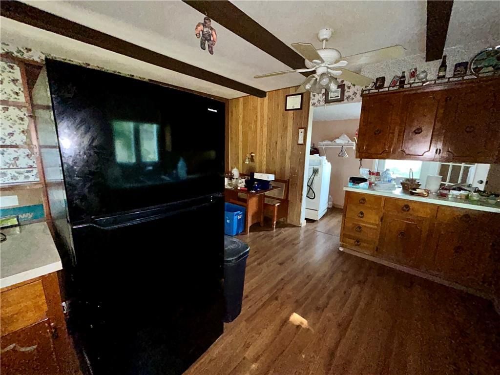 205 E 9th Street — photo 7