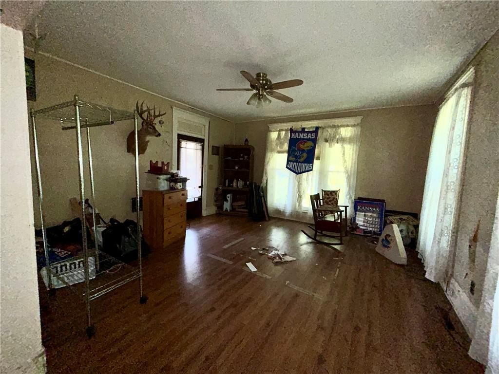 205 E 9th Street — photo 9