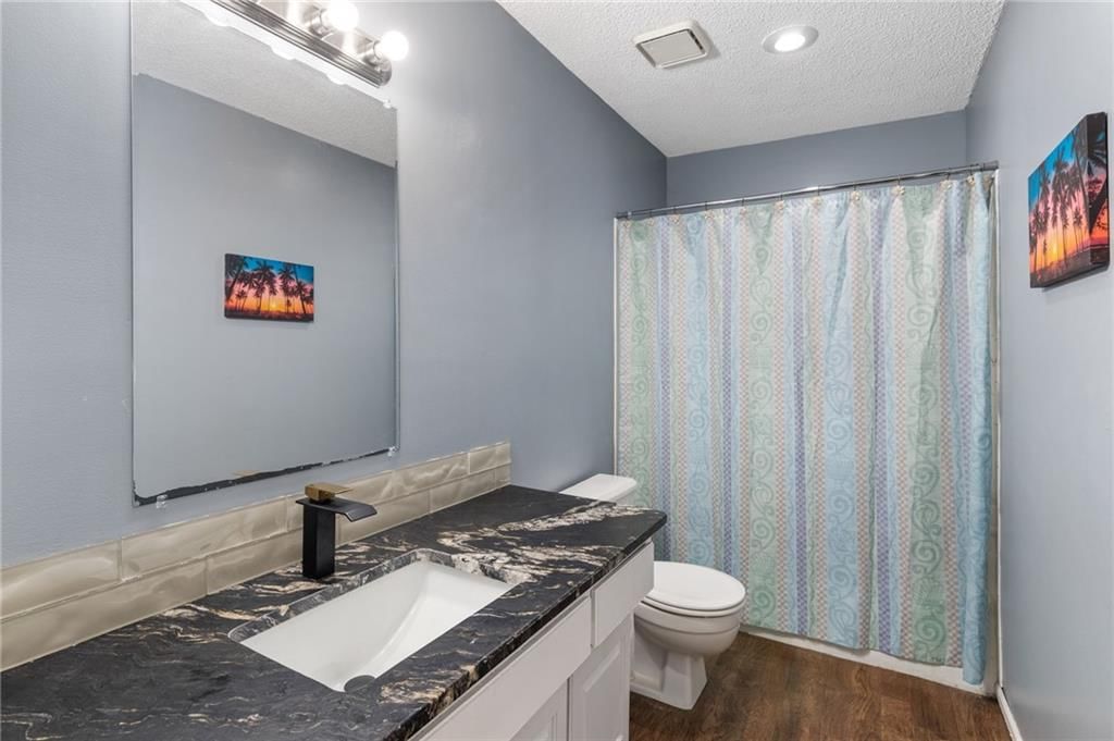 11713 Corrington Avenue — photo 16