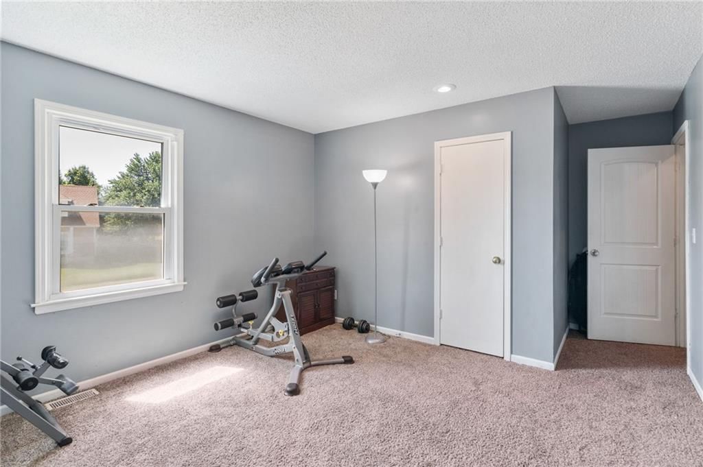 11713 Corrington Avenue — photo 20