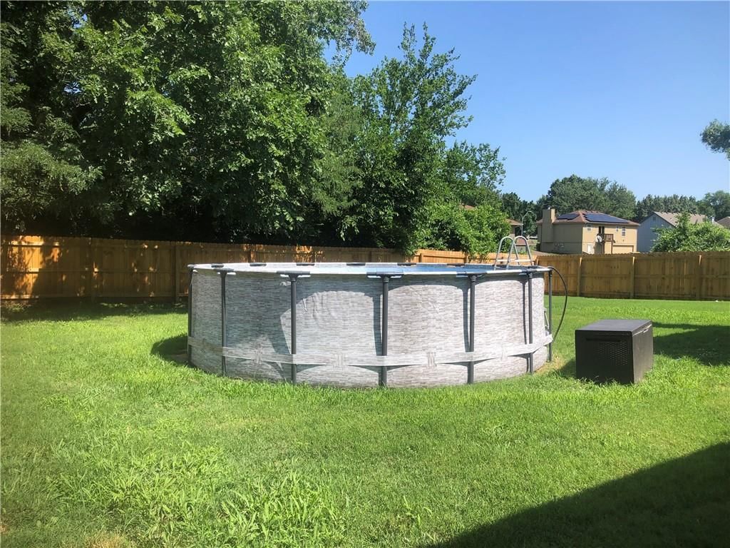 11713 Corrington Avenue — photo 30