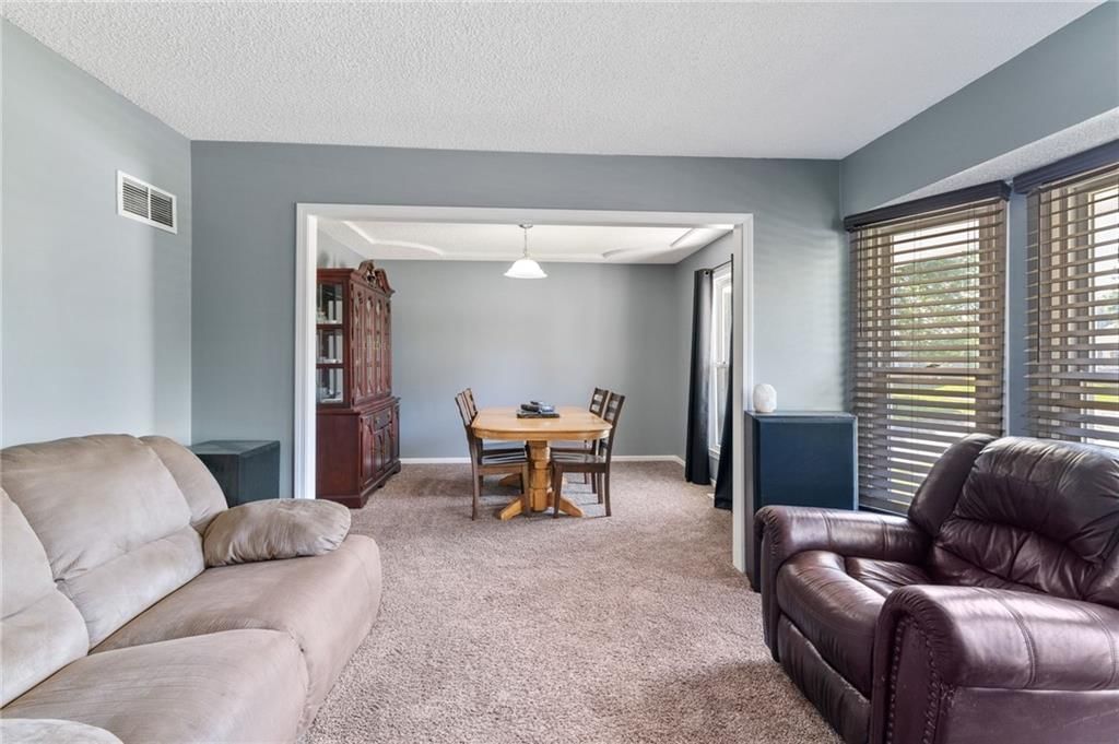 11713 Corrington Avenue — photo 7