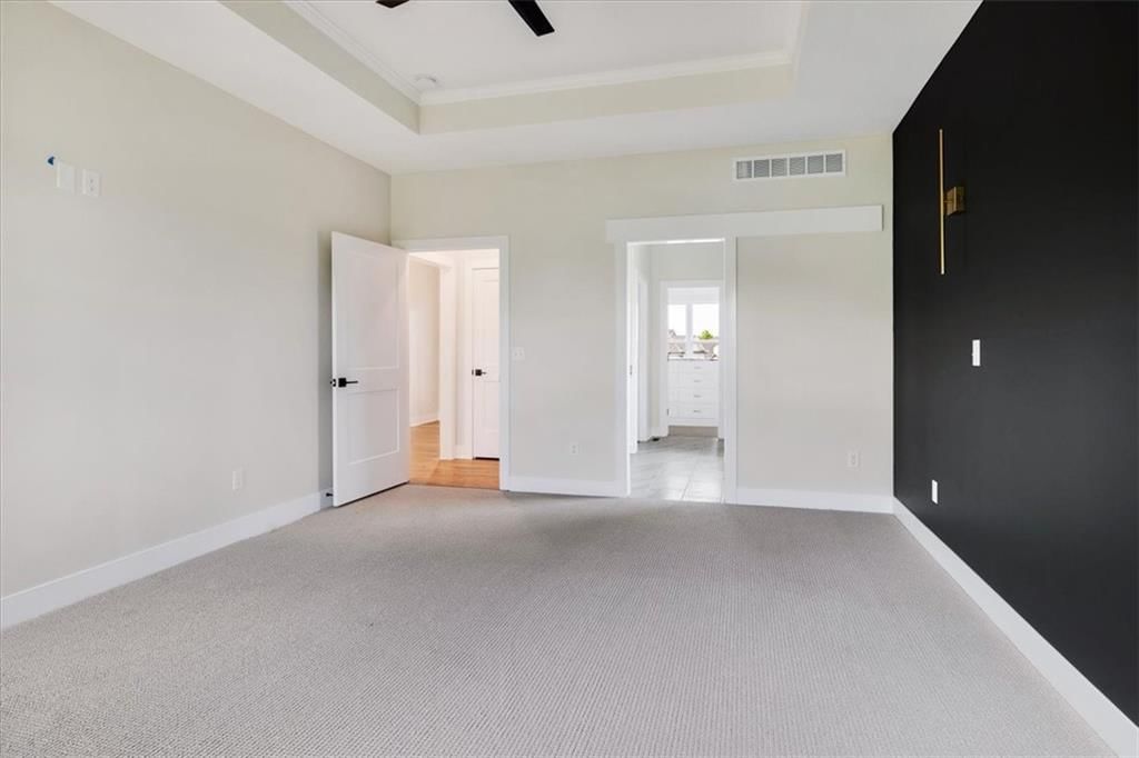711 Apache Court — photo 17