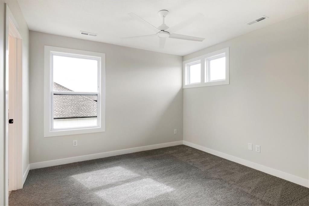 711 Apache Court — photo 27