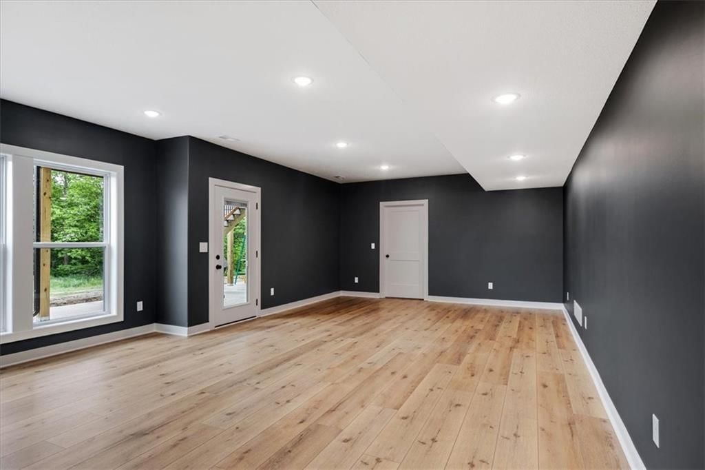 711 Apache Court — photo 30