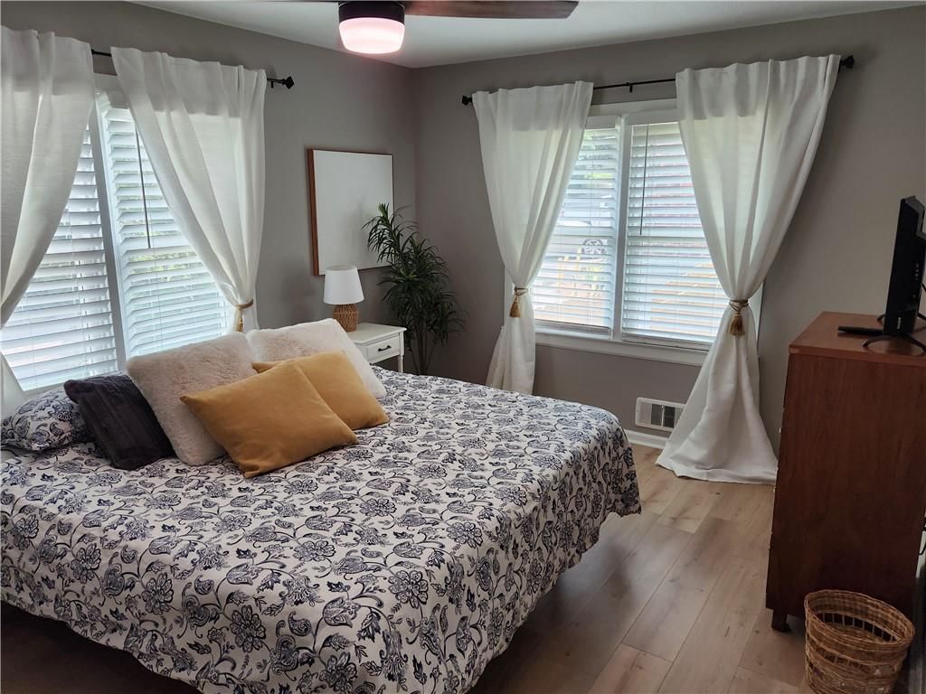 4124 Fisher Street — photo 19