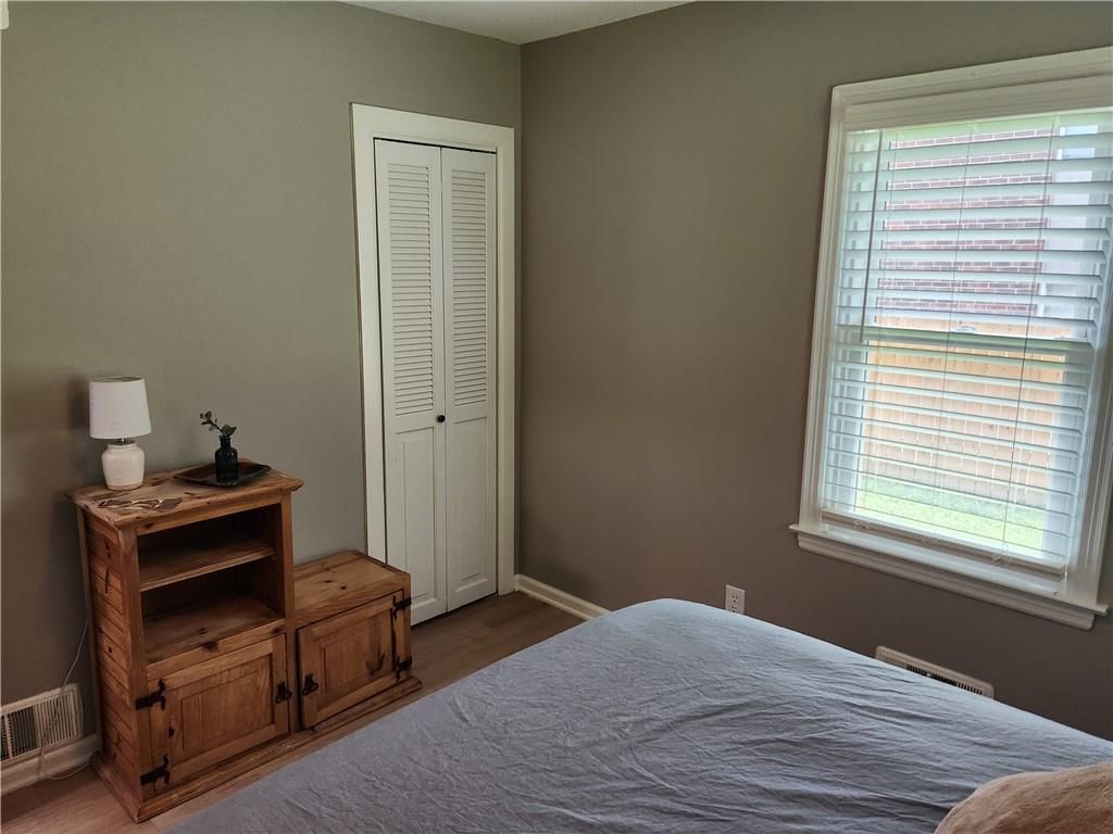 4124 Fisher Street — photo 25