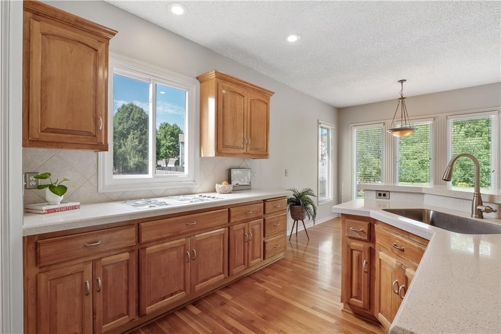 9043 N Manning Avenue — photo 12
