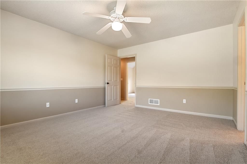 9043 N Manning Avenue — photo 26