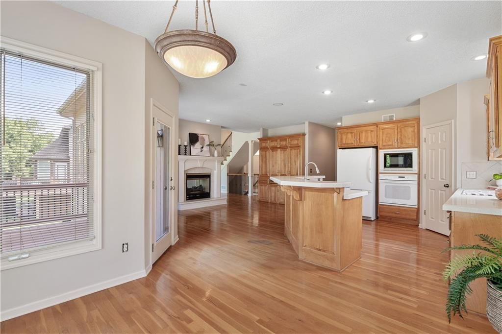 9043 N Manning Avenue — photo 10