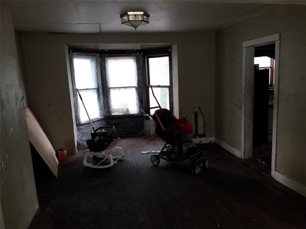 2434 Hardesty Avenue — photo 33