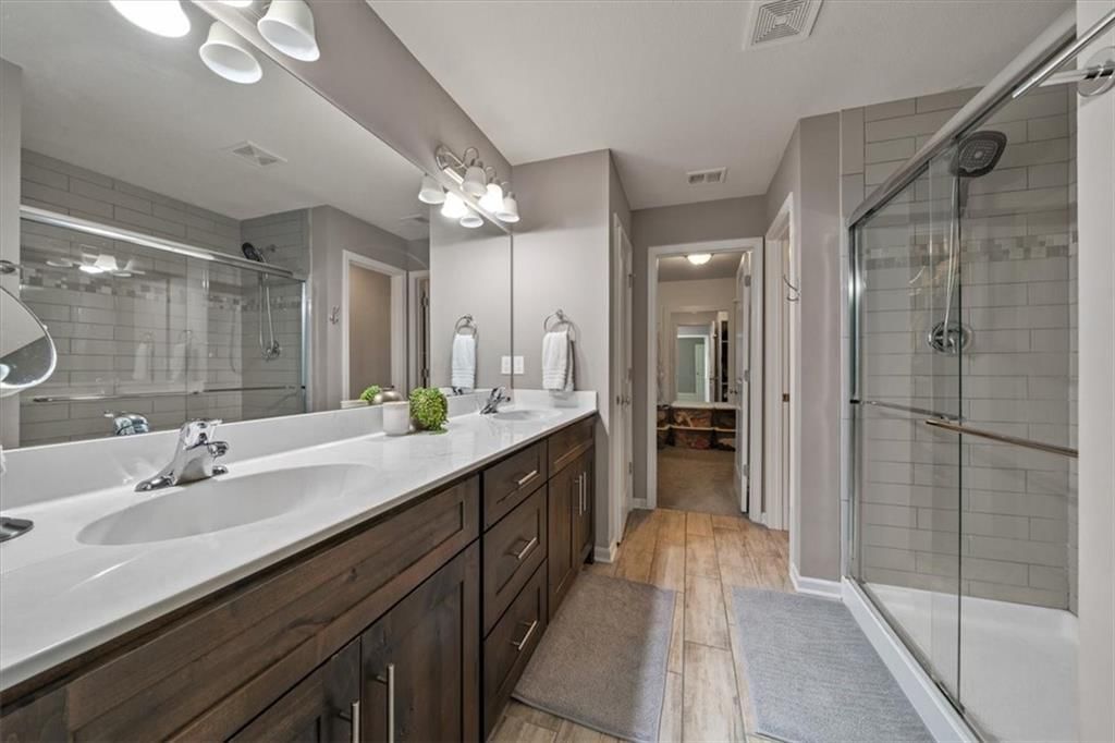 8630 Melrose Street — photo 13