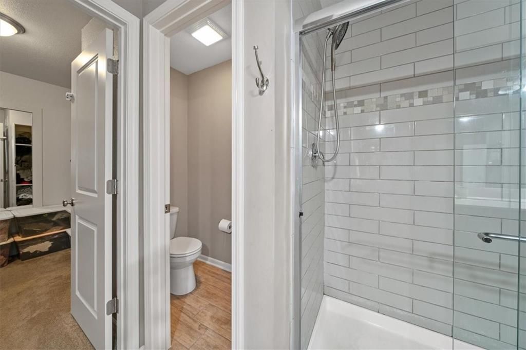 8630 Melrose Street — photo 14