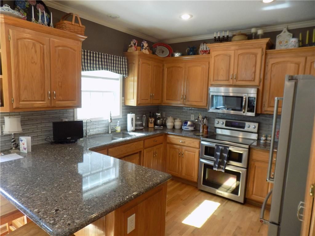 908 E 1900 Road — photo 15