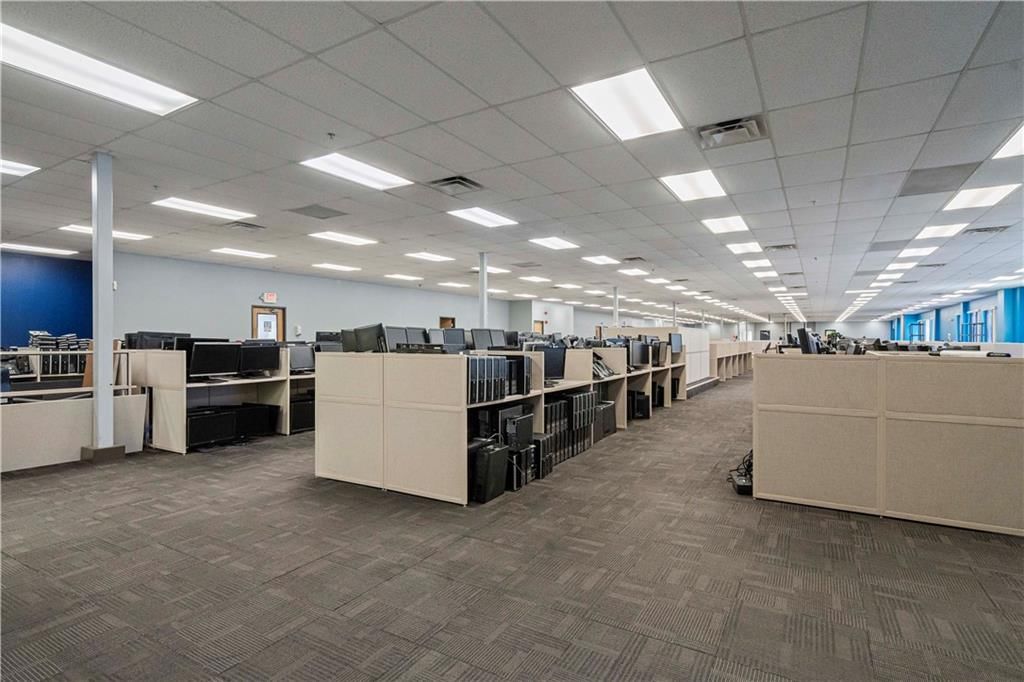 5804 Corporate Drive — photo 18