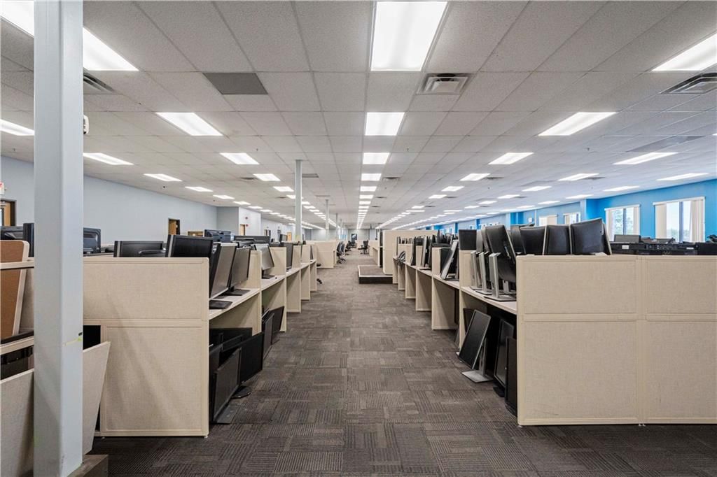 5804 Corporate Drive — photo 19