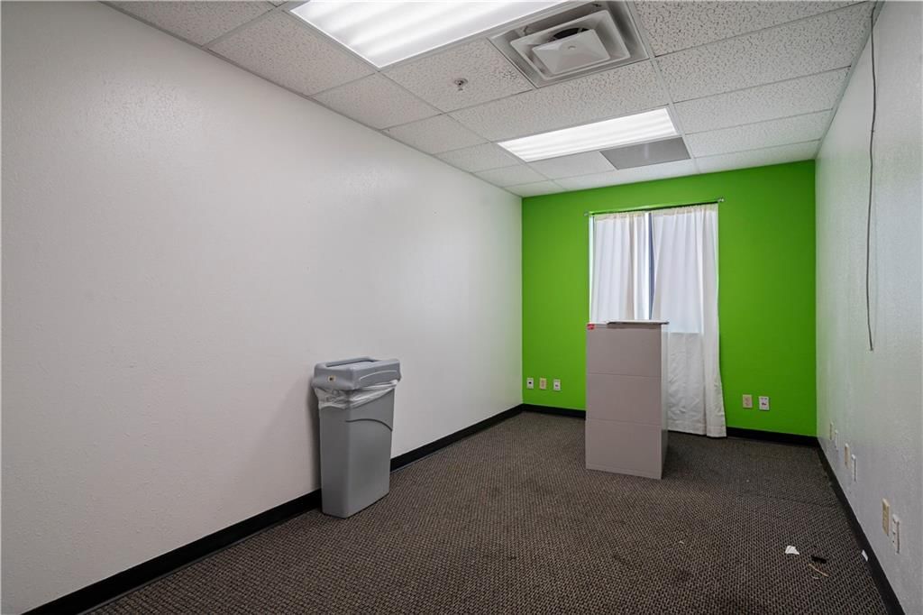 5804 Corporate Drive — photo 20