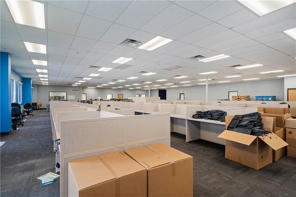 5804 Corporate Drive — photo 34