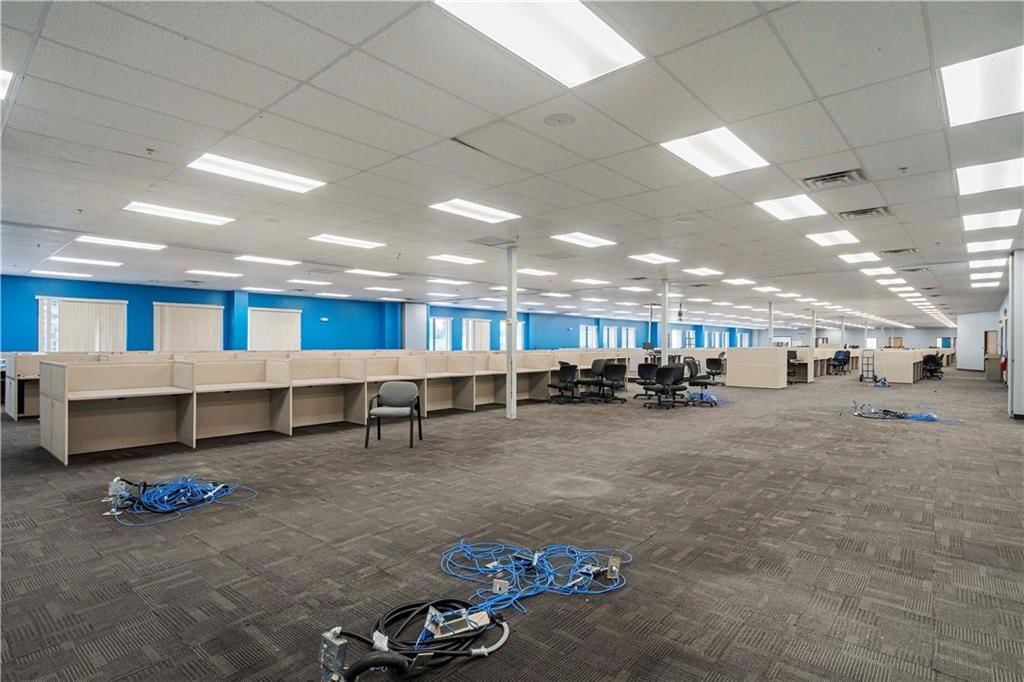 5804 Corporate Drive — photo 45