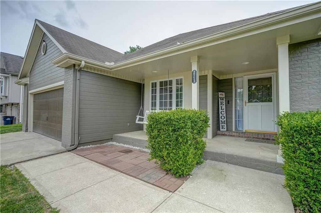 2113 NW Anchor Pointe Drive — photo 4