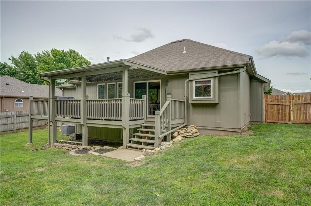 2113 NW Anchor Pointe Drive — photo 44