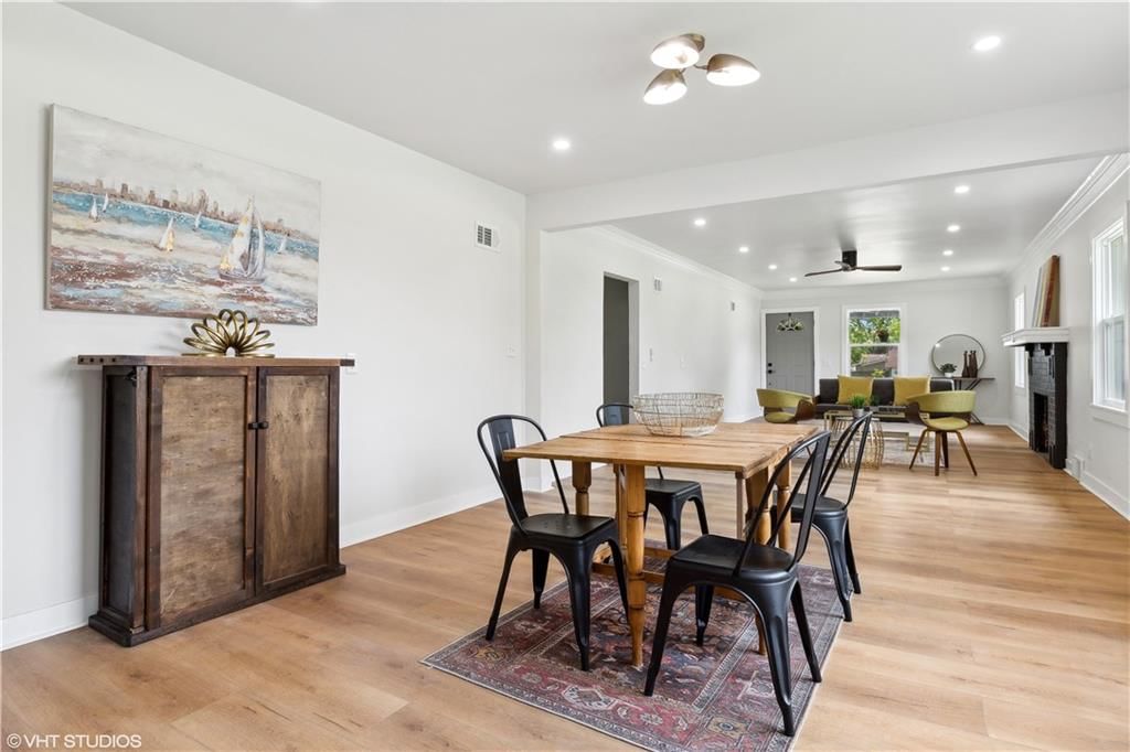 702 E Market Street — photo 8