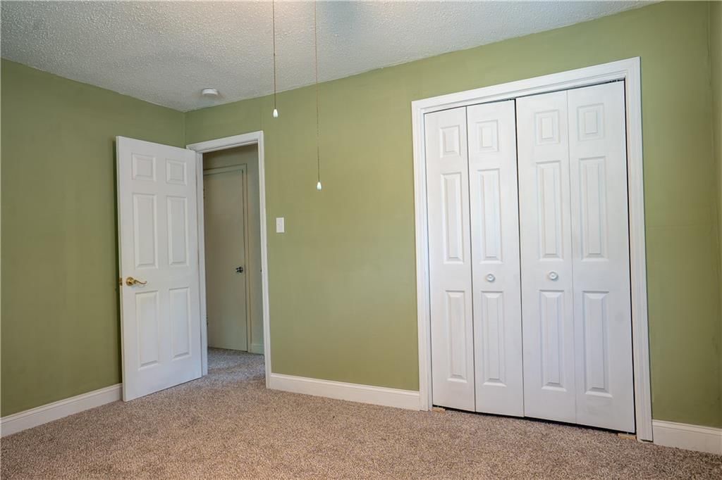 10814 Newton Avenue — photo 17
