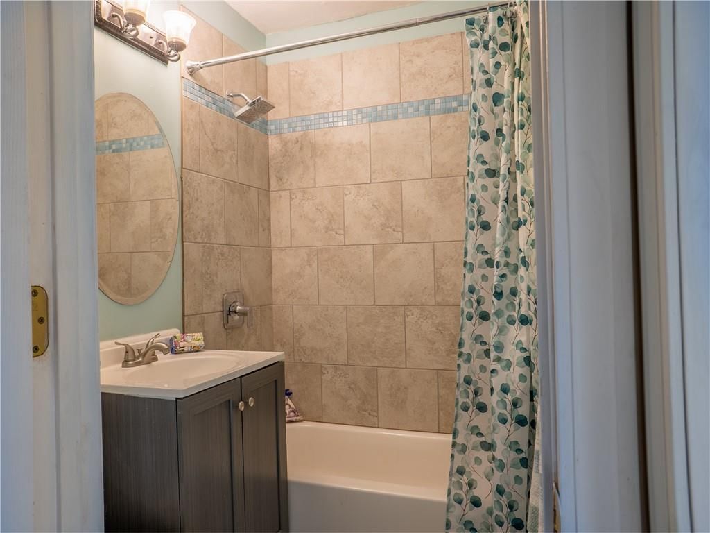 10814 Newton Avenue — photo 26