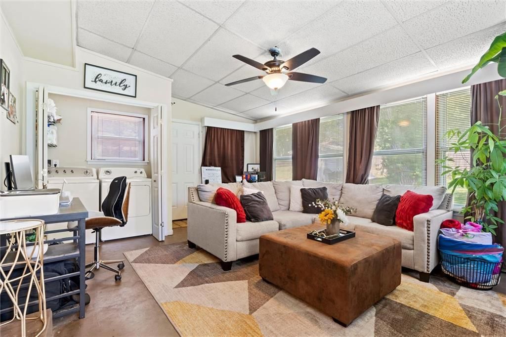 13617 Applewood Drive — photo 11