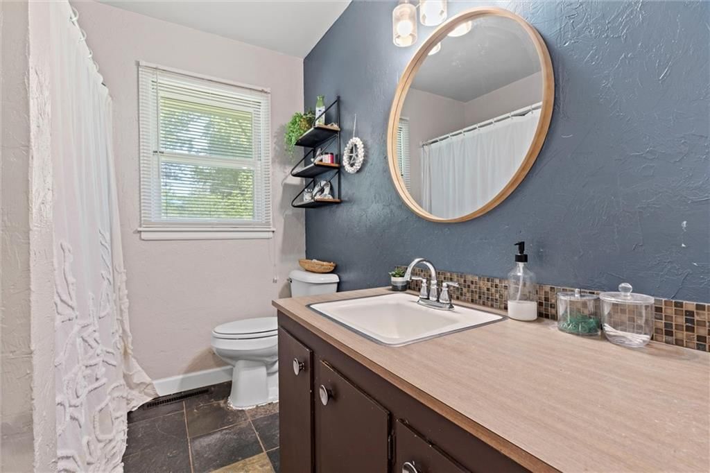 13617 Applewood Drive — photo 17