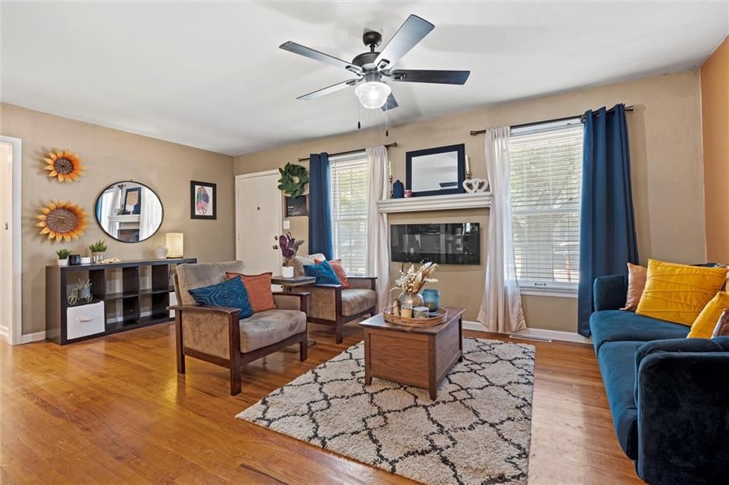 13617 Applewood Drive — photo 6