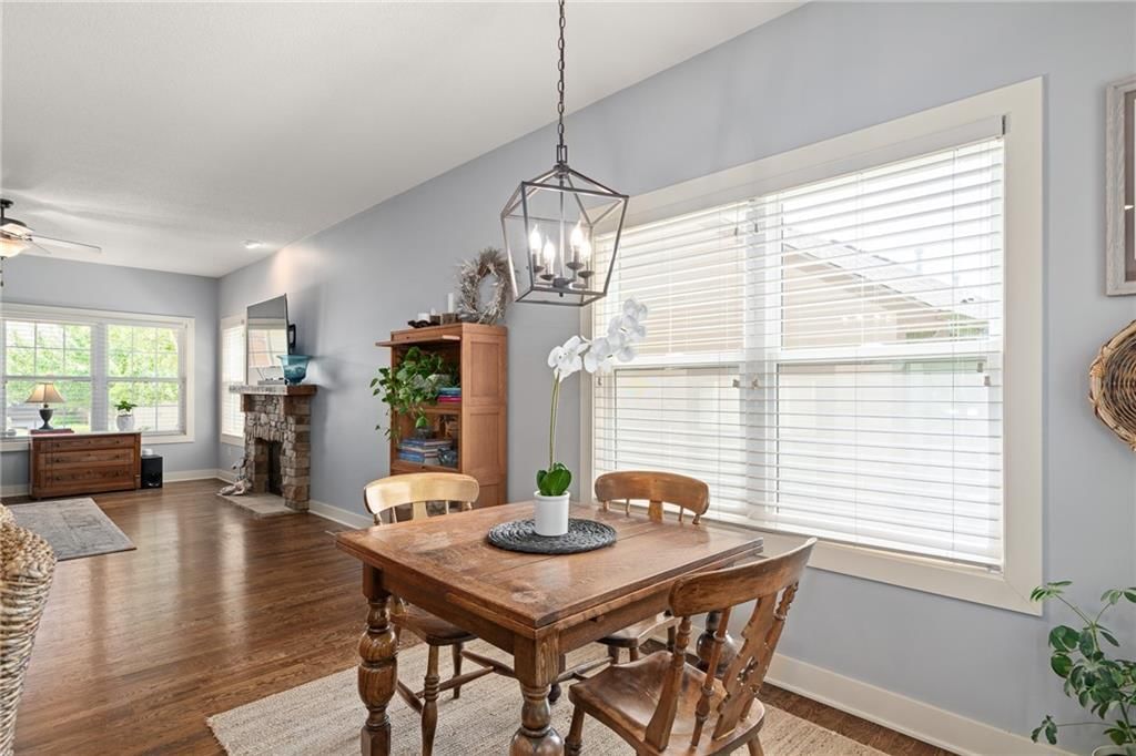 15804 Lowell Lane — photo 18