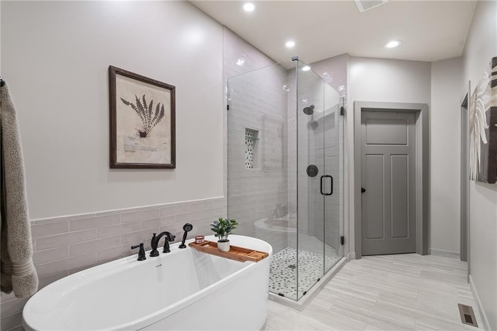 15804 Lowell Lane — photo 30
