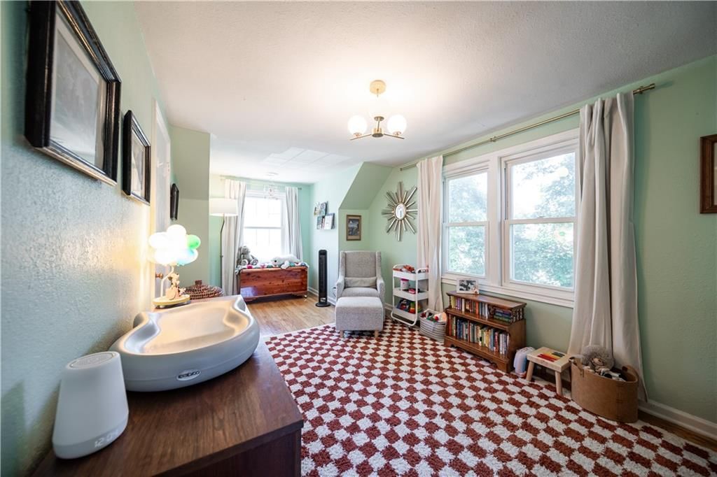 404 E 65th Terrace — photo 32