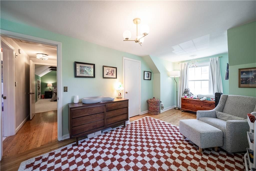404 E 65th Terrace — photo 33