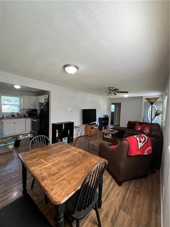17233 Chestnut Drive — photo 5