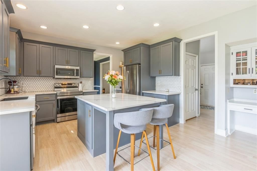 12800 Garnett Street — photo 13
