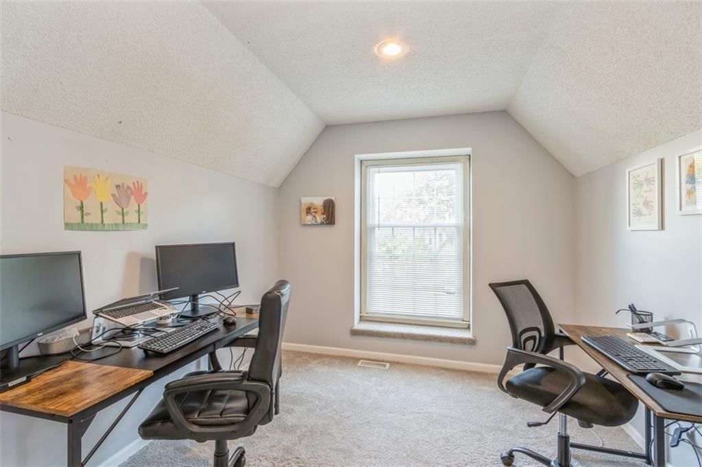 12800 Garnett Street — photo 21