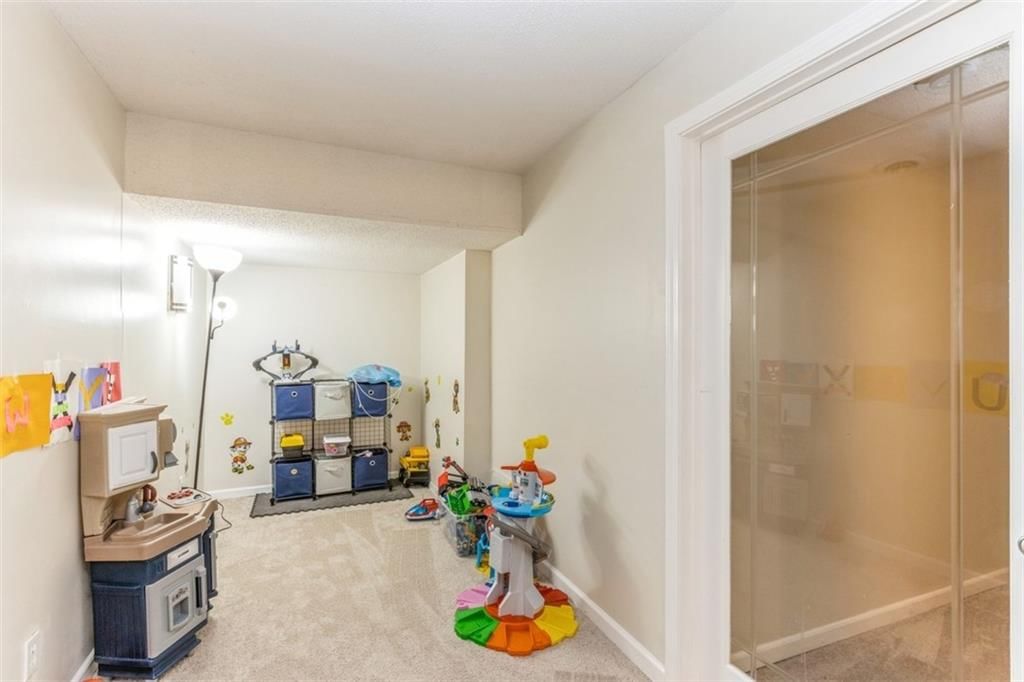 12800 Garnett Street — photo 31