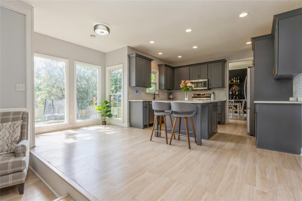 12800 Garnett Street — photo 10