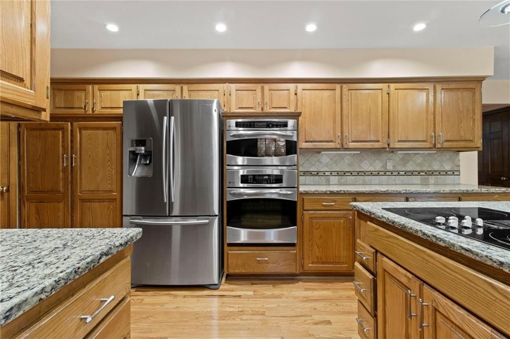 7524 Widmer Road — photo 9