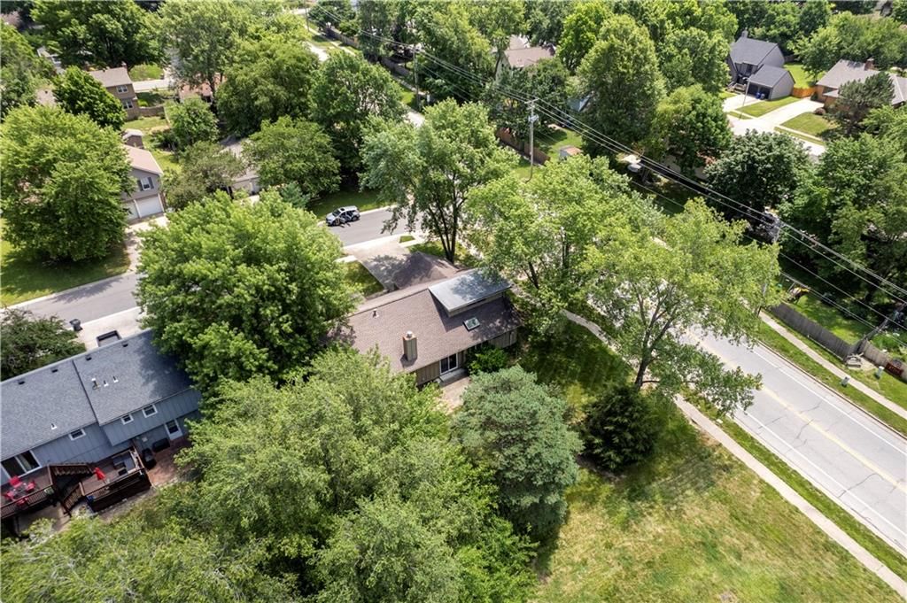 14228 S Sycamore Drive — photo 30