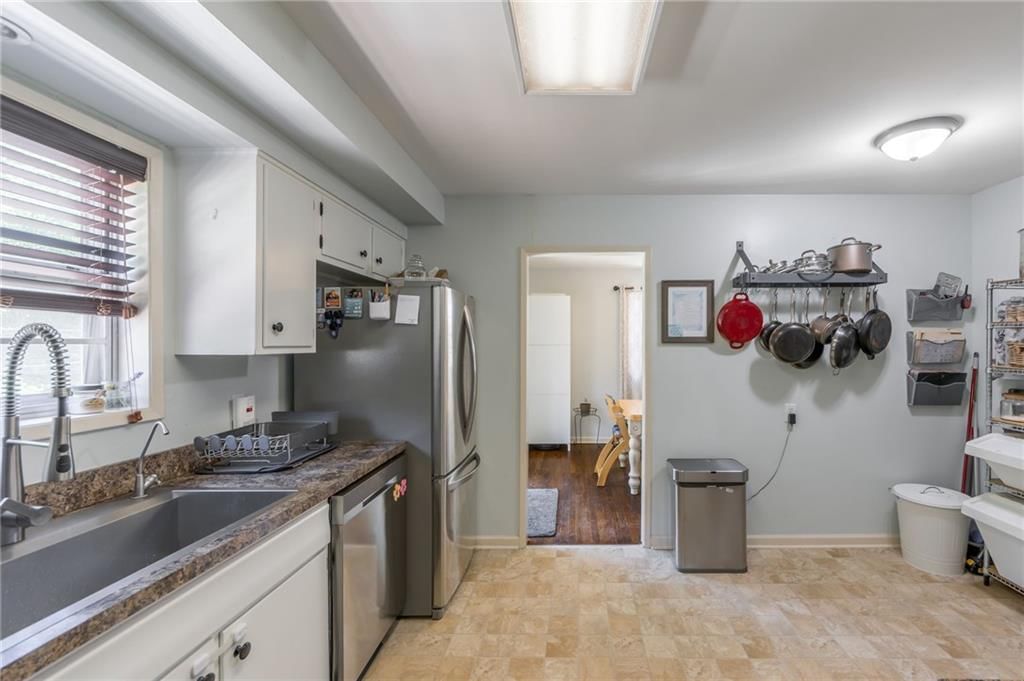 8004 NE 57th Street — photo 15