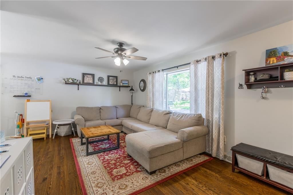 8004 NE 57th Street — photo 9